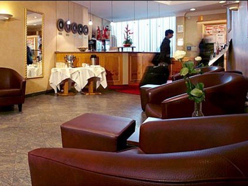 スマートステイホテル スイス ミュンヘン エクステリア 写真